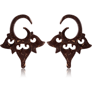 ORGANIC COCONUT SHELL CLAW EARRINGS PAIR