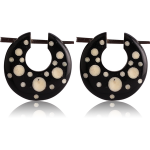 ORGANIC HORN PAINTED EARRINGS PAIR - DOTS