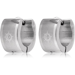 STAINLESS STEEL HUGGIES PAIR