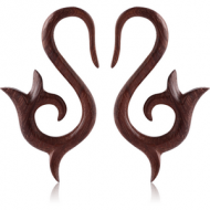ORGANIC WOODEN CLAW EARRINGS PAIR BLACK -SONO