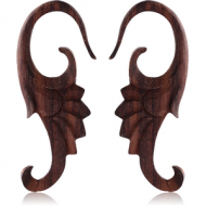 ORGANIC WOODEN CLAW EARRINGS PAIR BLACK -SONO